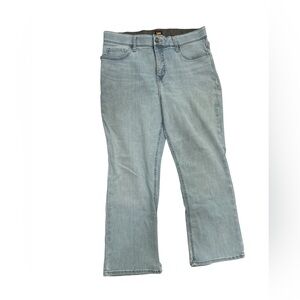 Women’s Lee Relaxed Fit Straight Leg Comfort Waistband size 12 NWOT